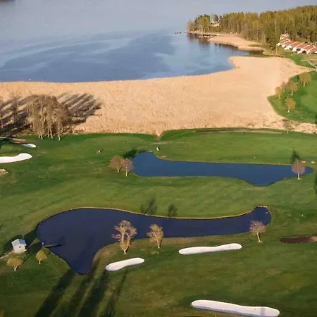 Golfapartment In Pickala *